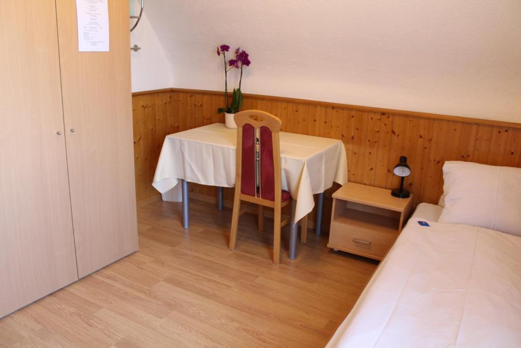 Hotel Glärnisch Hof Horgen Zimmer foto