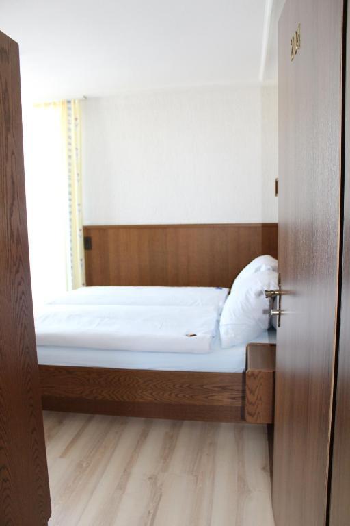 Hotel Glärnisch Hof Horgen Zimmer foto