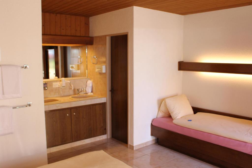 Hotel Glärnisch Hof Horgen Zimmer foto